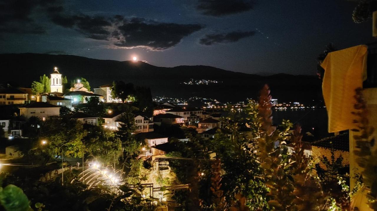 Tito'S Place Ohrid Buitenkant foto