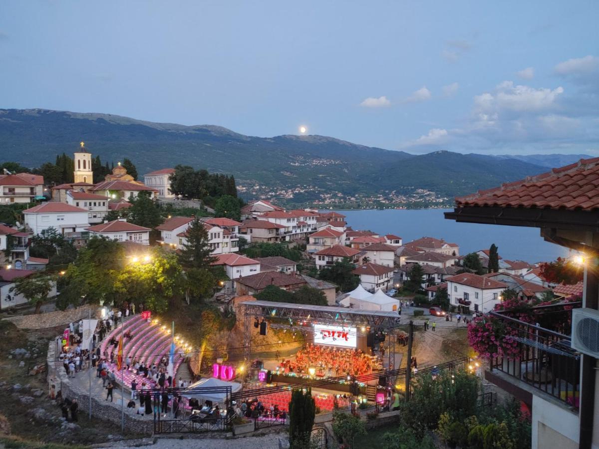Tito'S Place Ohrid Buitenkant foto